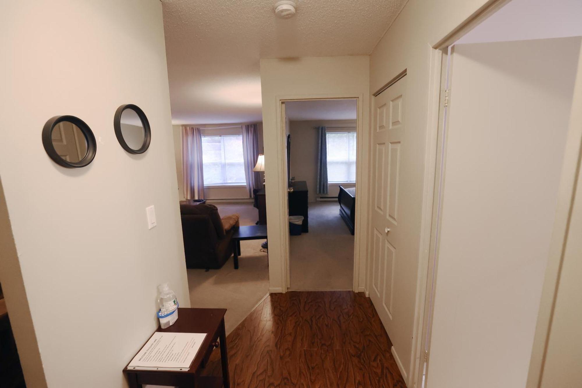 Paris Plaza Apartment Elliot Lake Exterior photo